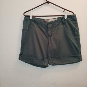 Mossimo Supply Co Short Lowest Rise Shorts Junior Size 13  Army Green